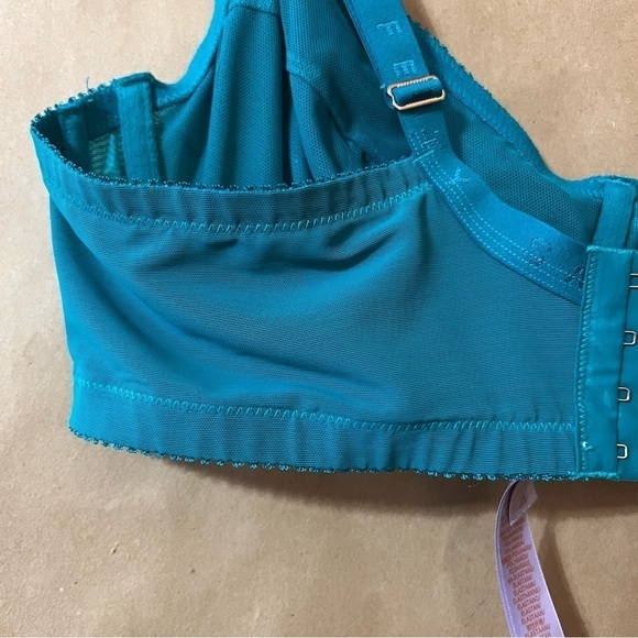 Savage x Fenty | Shimmer Flocked Logo Unlined Bra Teal Shimmer Size 40DDD (40F) - Picture 10 of 13
